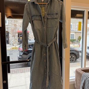 H&M Blue Denim Long Sleeve Dress